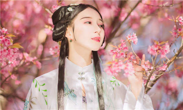 东方供卵试管婴儿：助您实现家庭梦想的科学方案