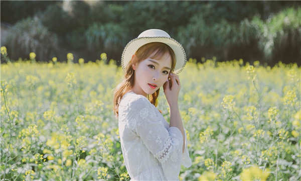 东方标题：想找个女人帮忙生孩子的有效解决方案，助您圆梦家庭